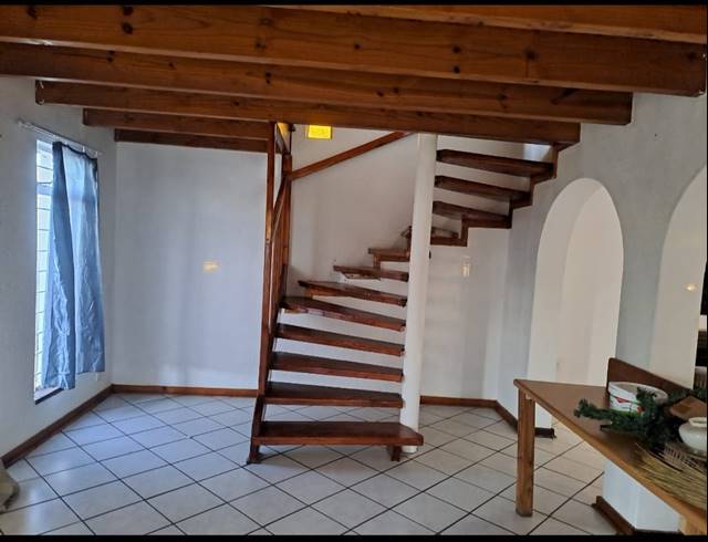 4 BEDROOM HOUSE FOR SALE IN BIRCHLEIGH